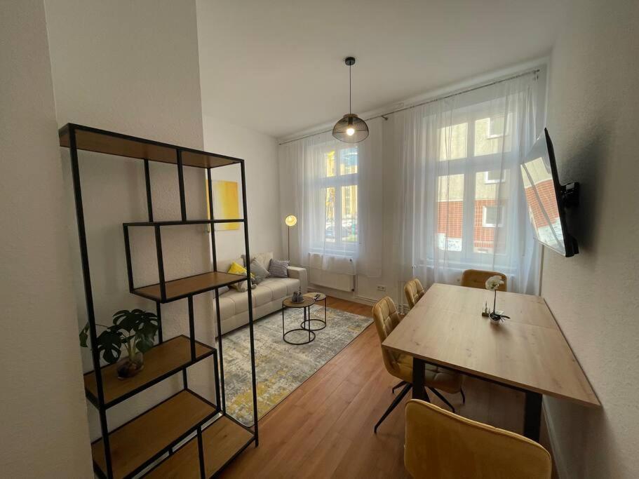 Lucky Stays Ls01 - Vollausstattung - Zentrum - Aufzug - Grosse Kueche - 2 Zimmer - Smart-Tv Magdeburk Exteriér fotografie