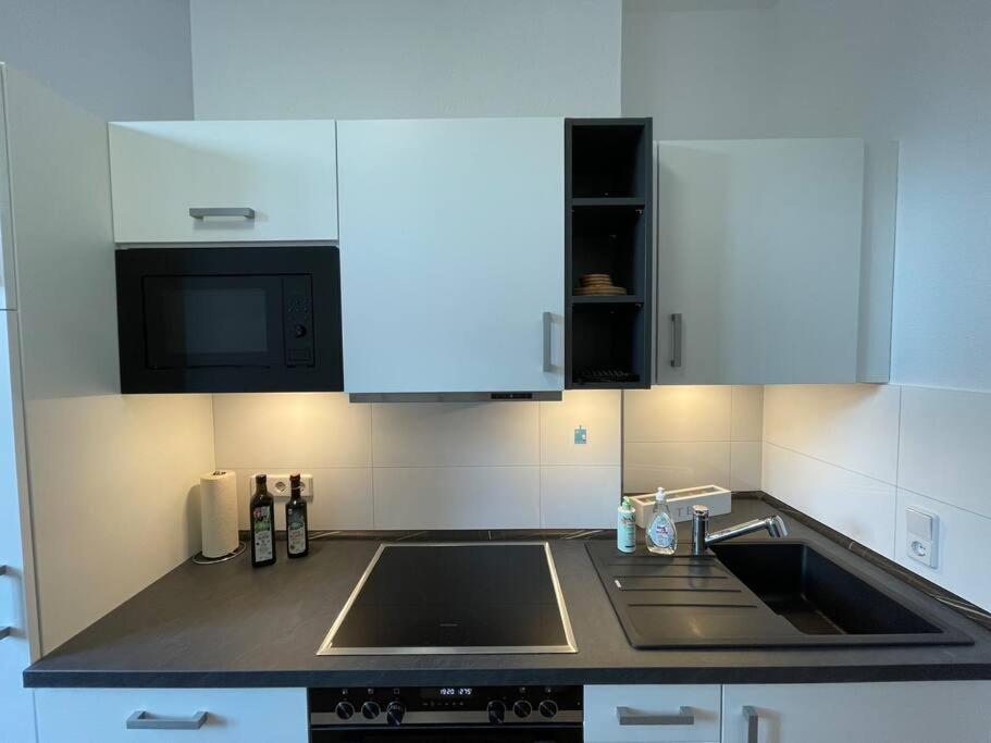Lucky Stays Ls01 - Vollausstattung - Zentrum - Aufzug - Grosse Kueche - 2 Zimmer - Smart-Tv Magdeburk Exteriér fotografie